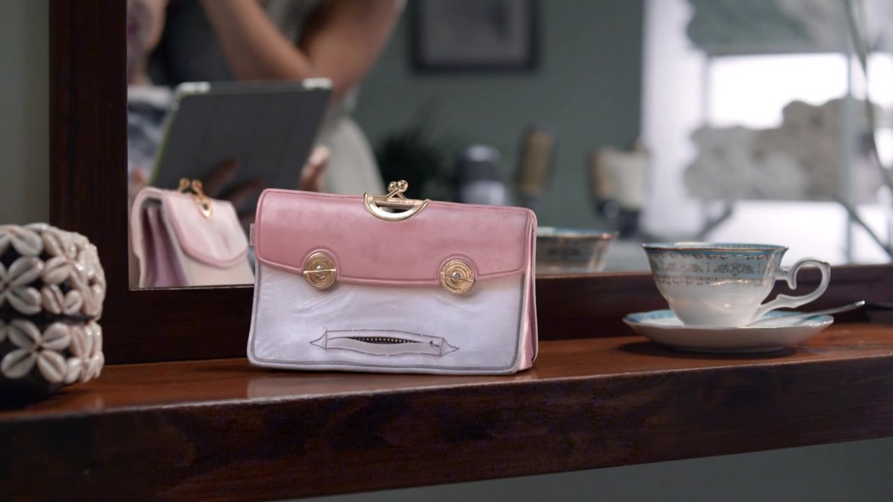 OUTsurance — Salon